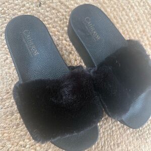 Catherine Malandrino Black Faux Fur Platform Slides